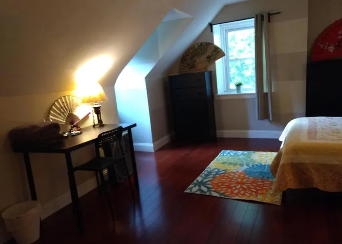 Fairmount House Free Street Parking Quiet Spacious